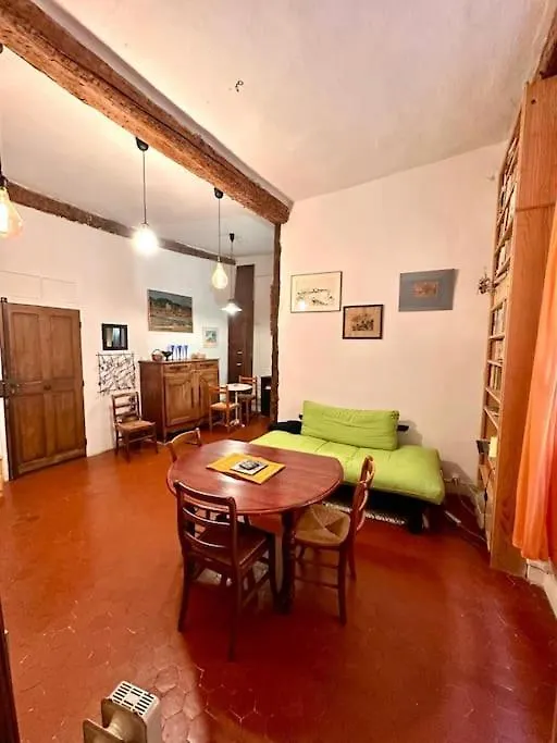 Abbaye - Appartement Spacieux Au Coeur Du Vieux-Nice contacts